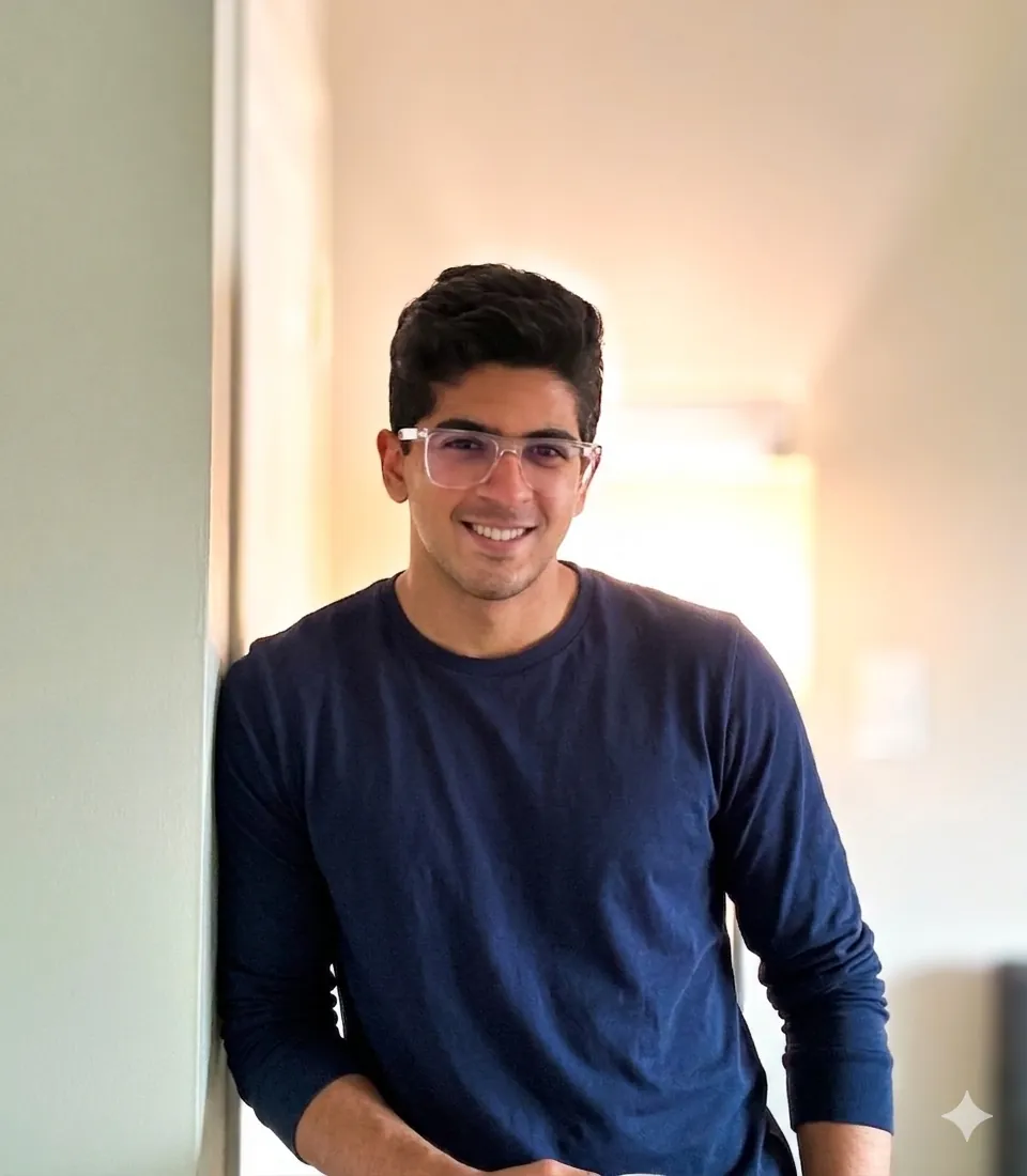Zain Raza, the writer behind HeyDataDude